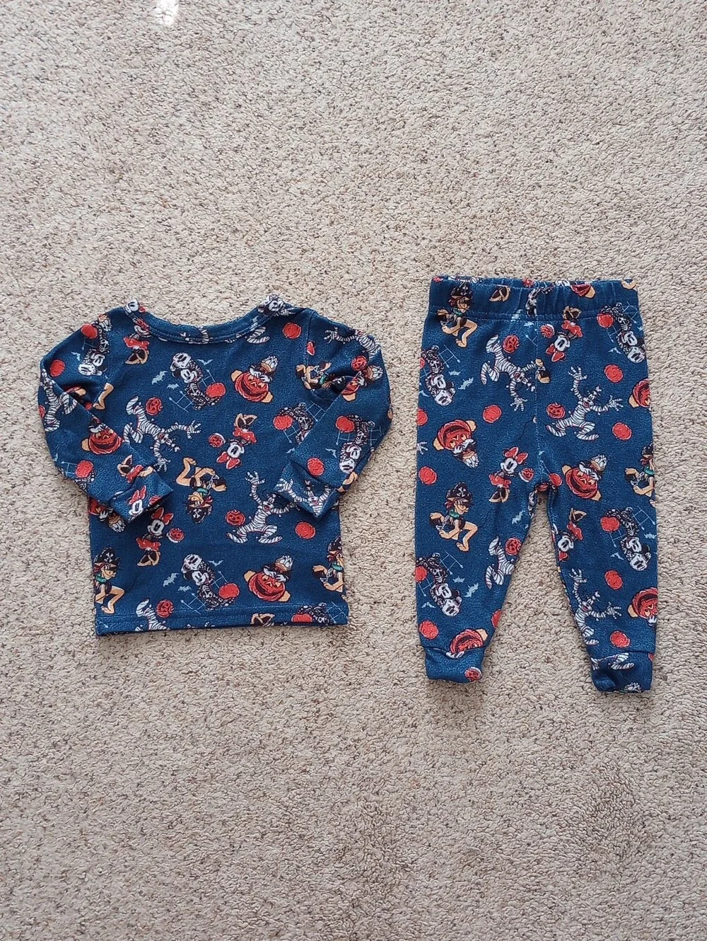 Disney Halloween Baby's Pajamas 12 Months Goofy Mickey Minnie Mouse Donald Duck